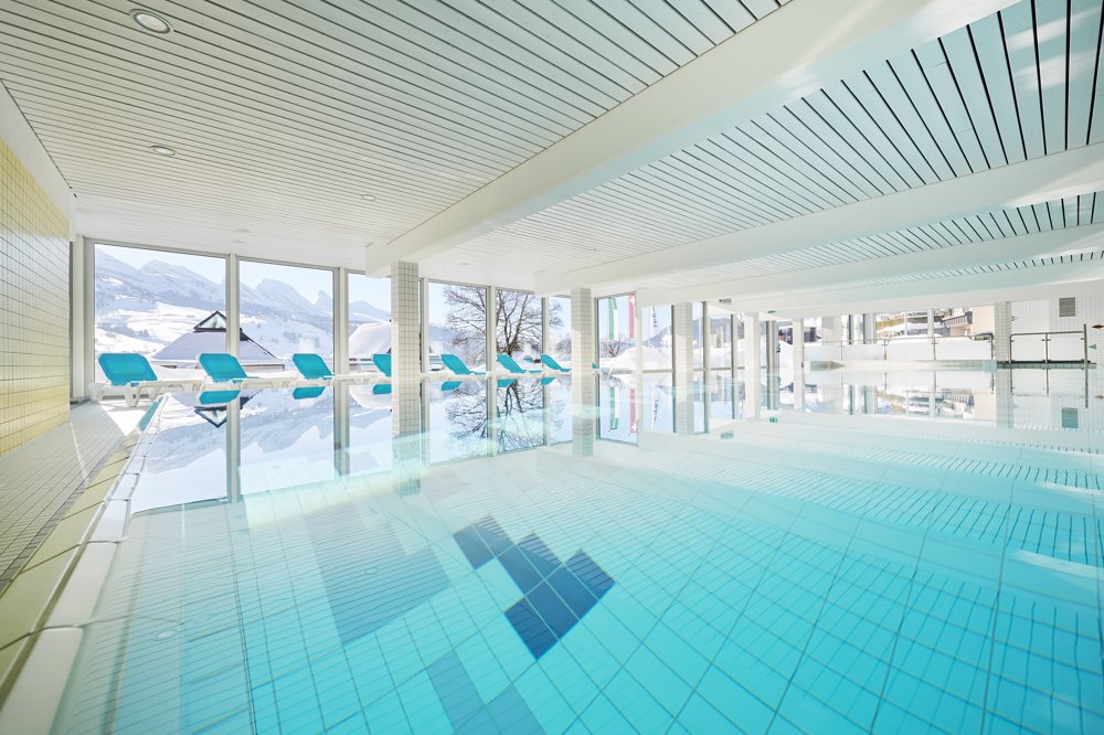 Hallenbad - Reka-Feriendorf Wildhaus wildhaus, reka-feriendorf, ostschweiz, hallenbad Hallenbad - Reka-Feriendorf Wildhaus wildhaus, reka-feriendorf, ostschweiz, hallenbad