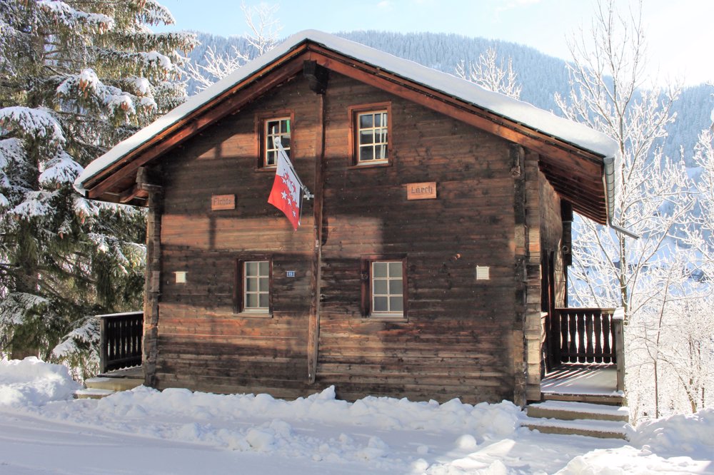 Aussenansicht im Winter - Sport Resort Fiesch fiesch, wallis, winter, sport-resort