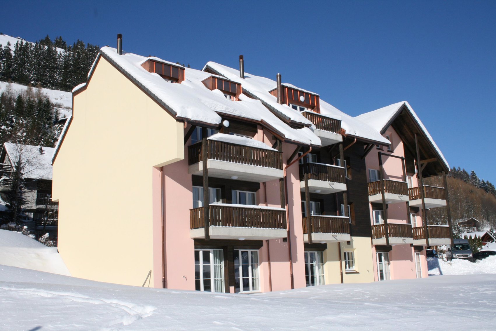 Exterior view in winter - Holiday house Andromède winter, moléson, western-switzerland, andromède Exterior view in winter - Holiday house Andromède winter, moléson, western-switzerland, andromède