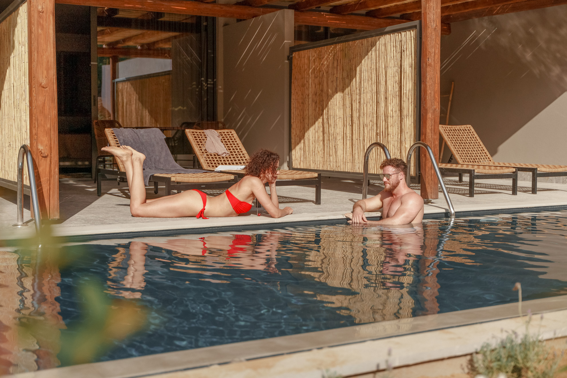 Premium Swim Up Pool Room