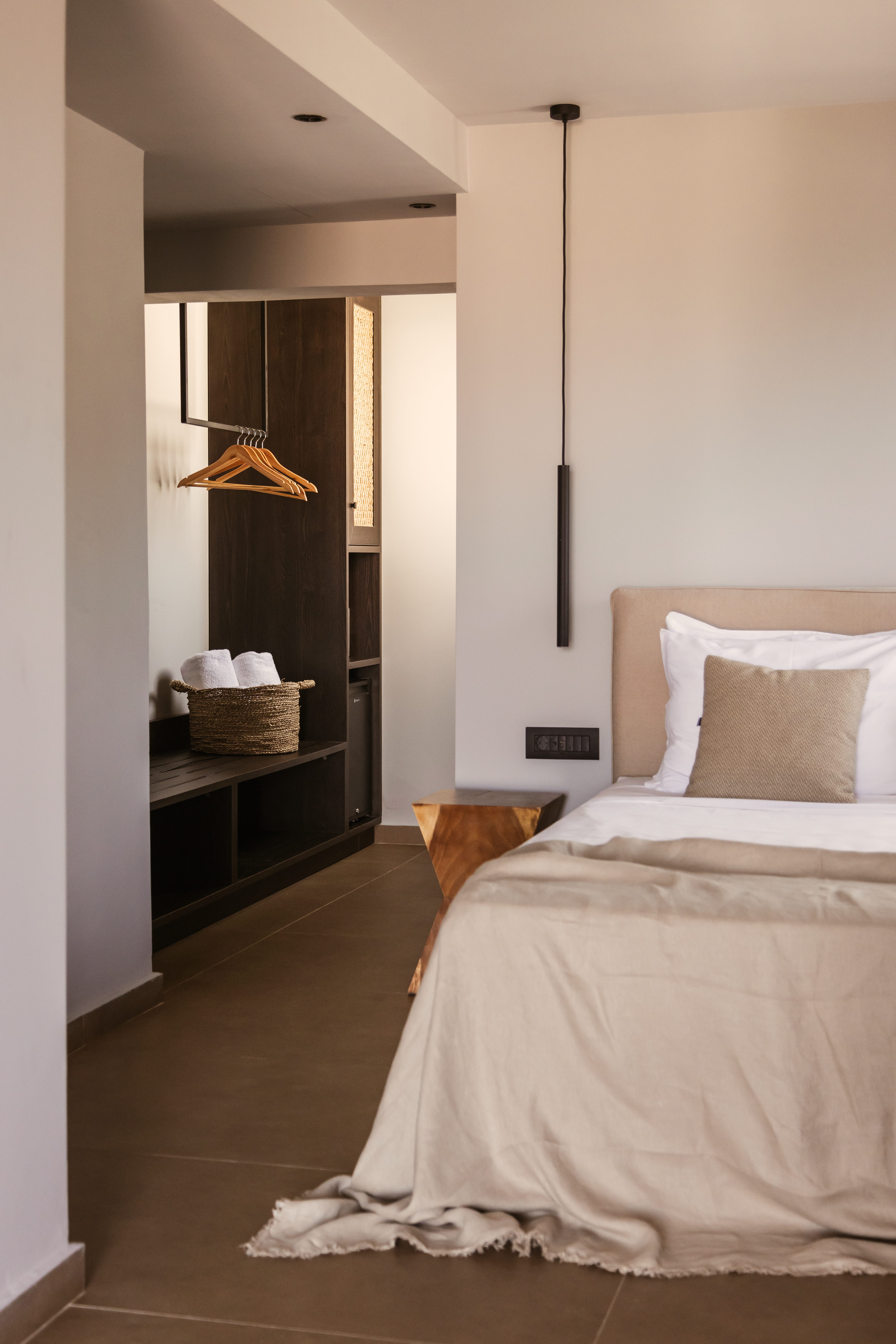 Suite with Private Jacuzzi & Roof Veranda with Panoramic View