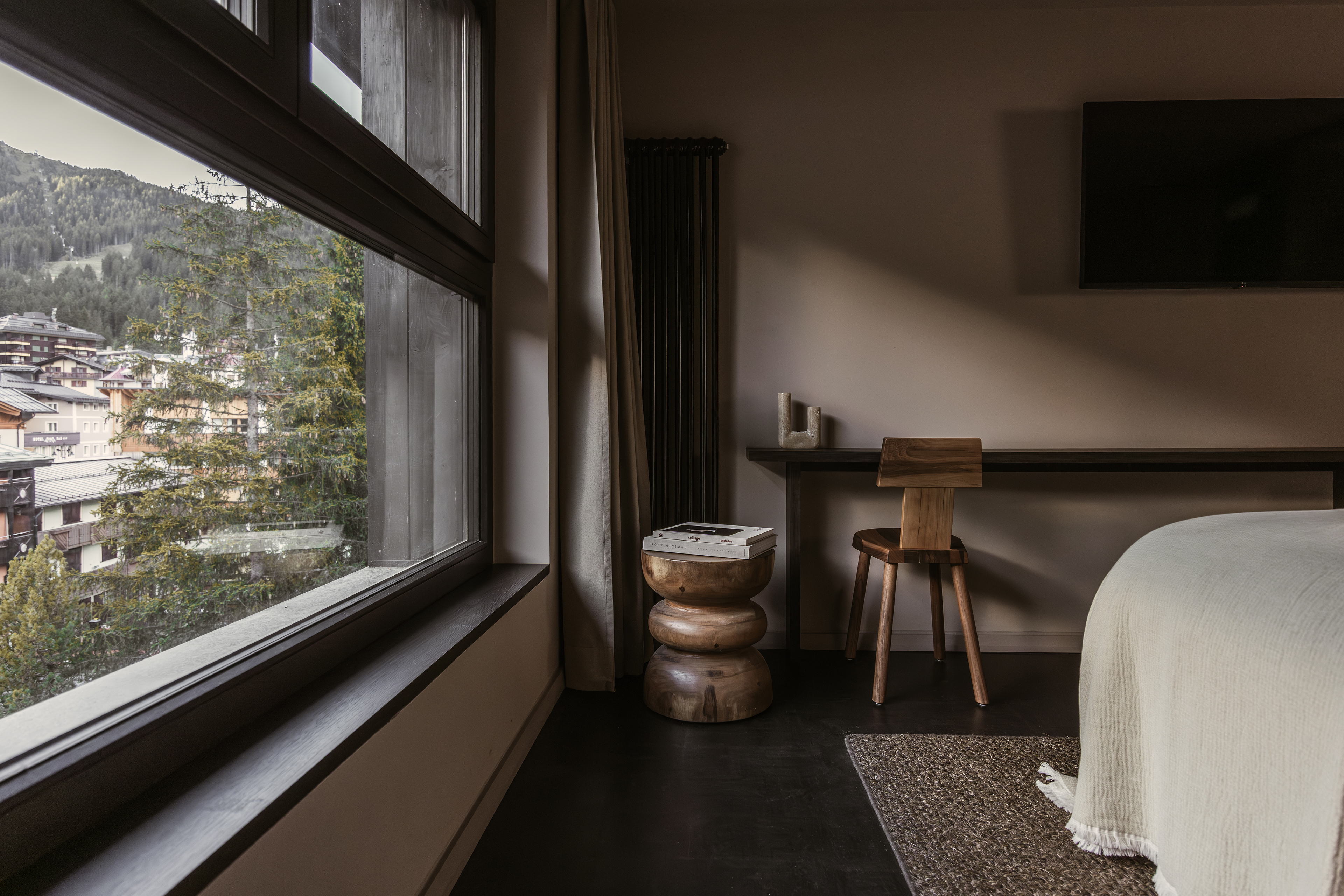 Summit Suite